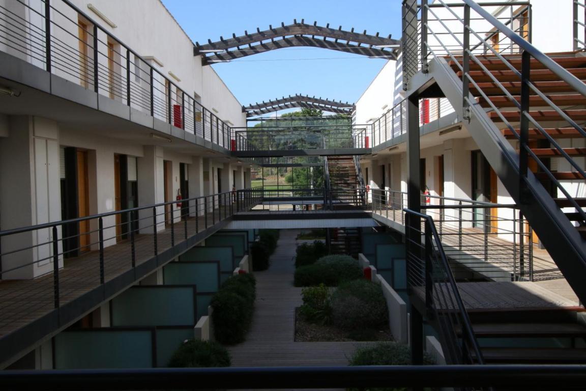 Sweet Aix En Provence, Terrasse, Piscine, Resto, Aparthotel *